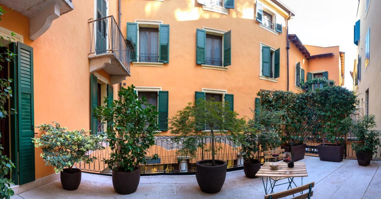 La Terrazza In Centro Apartment Verona Exterior foto