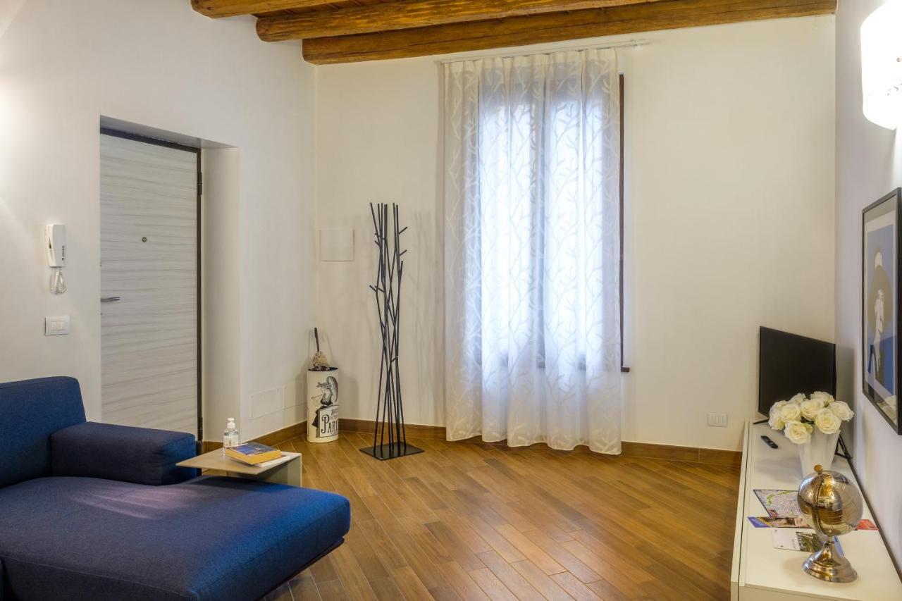 La Terrazza In Centro Apartment Verona Exterior foto